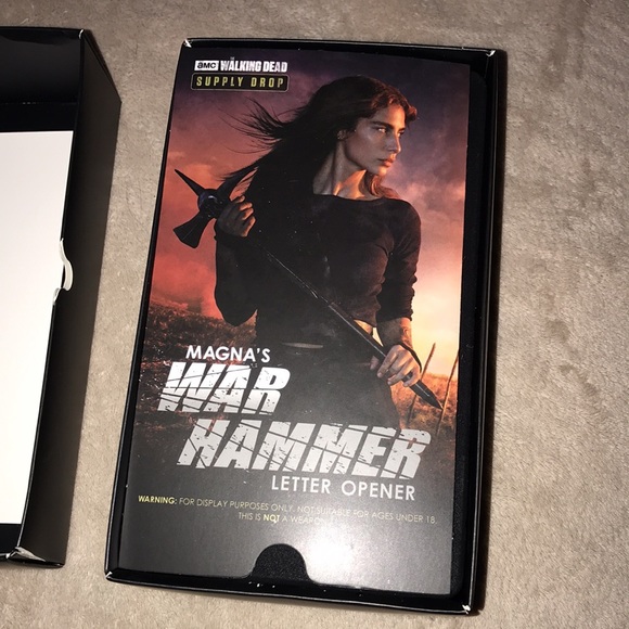 AMC The Walking Dead official Supply Drop Magnas War Hammer letter opener New - Picture 3 of 5